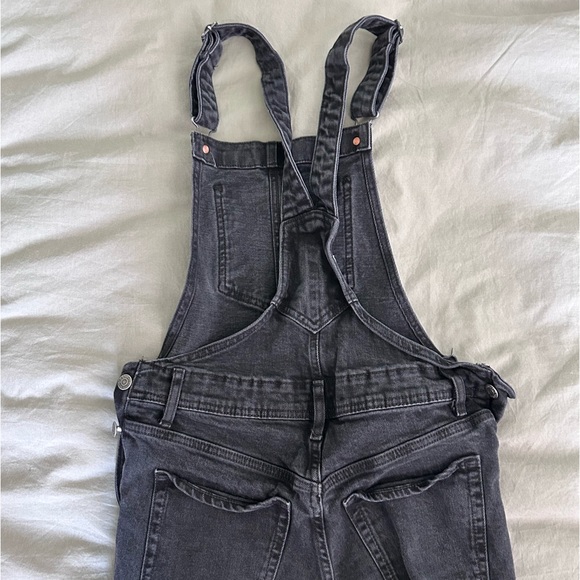 old navy overalls - Picture 2 of 4